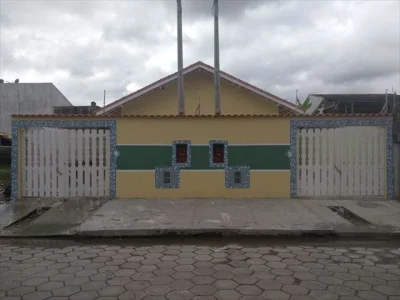 Minha Casa Minha Vida em Itanhaém, Casa em Rua Pavimentada
