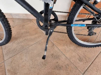 Bicicleta Usada (ótimas Condições) com 7 Marchas e Apoio