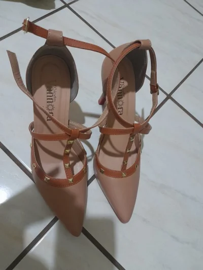 Sapato 37