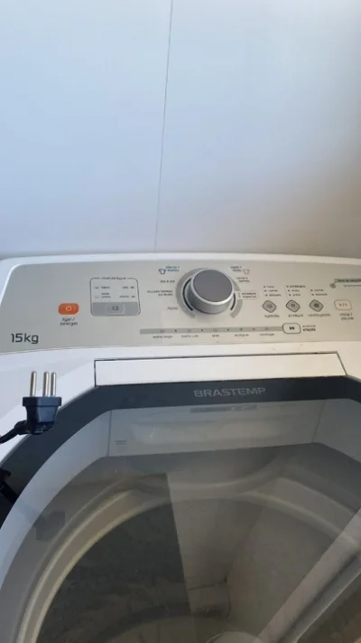 Máquina de Lavar Roupas - 15kg Brastemp 220w