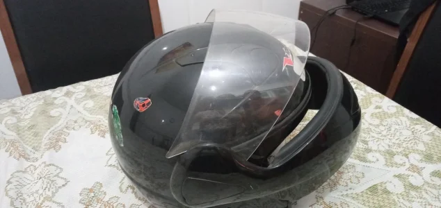 Capacete Robocop