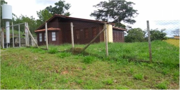 Chácara em Itatiba - Loteamento Caminhos do Sol por 350 Mil à Venda