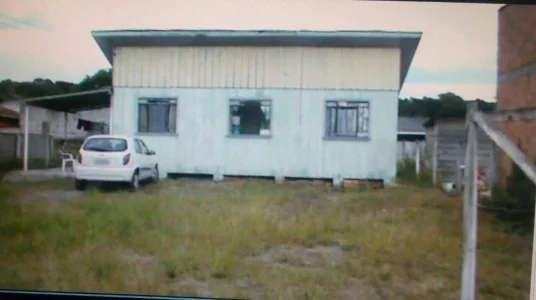 Terreno com Casa