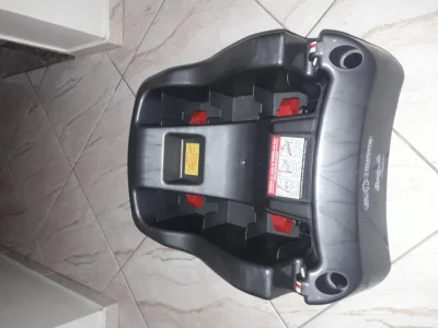 Vendo Bebê Conforto com Base