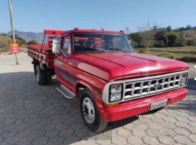 F4000 Carroceria