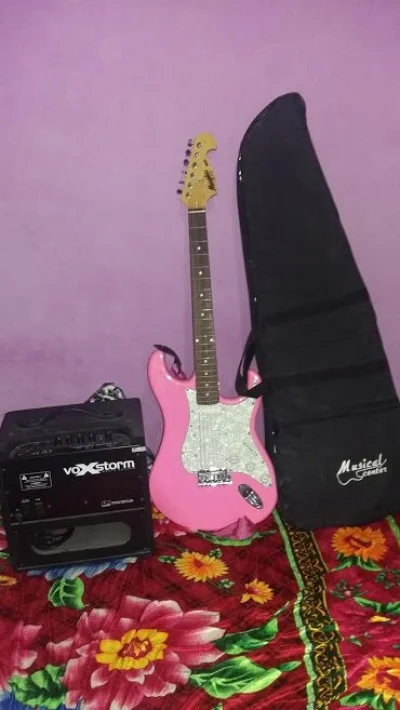Vendo Guitarra ou Troco por Celular