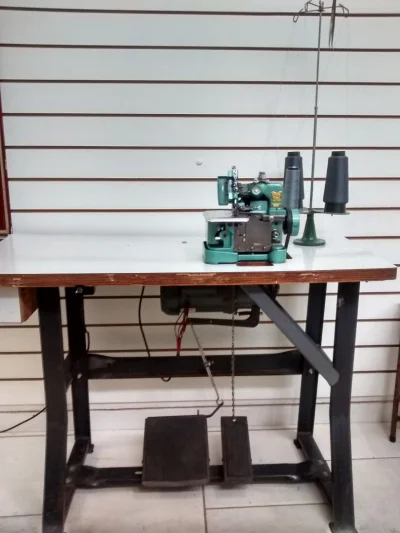 Máquina Overloque Não Industrial