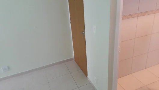 Apartamento em ótimo Estado, em Local Tranquilo do Centro