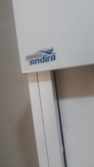 Guarda Roupa Semi Novo