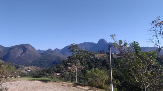 Terreno em Correas Vale do Sossego