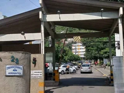 Alugo Apartamento de 1 Quarto na Praça Seca em Condomínio