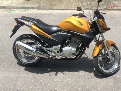 Moto CB 300r