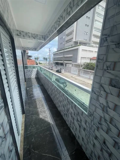 Casa com 45 m2 - Maracanã - Praia Grande SP
