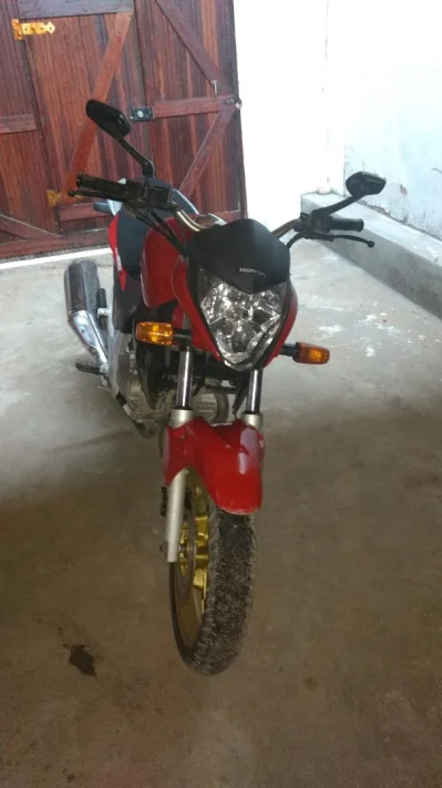 300 Vermelha