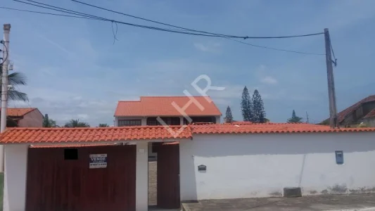 Casa com 4 Dorms em Maricá - Barra de Maricá por 589 Mil à Venda