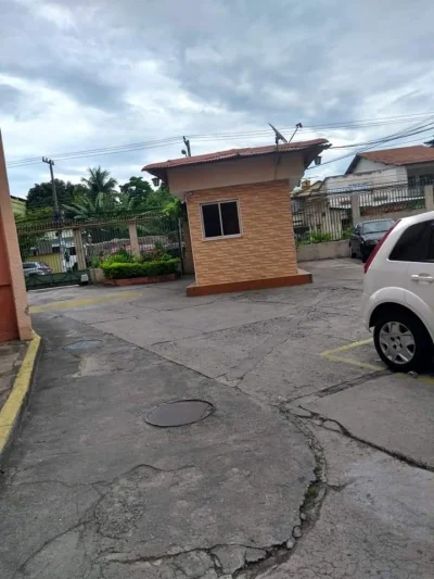 Aluga-se Apartamento