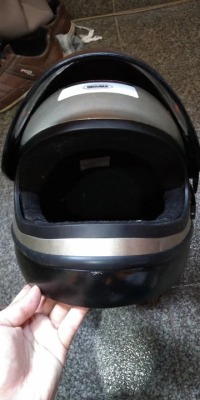 Capacete Induma San Marino. Tam:60