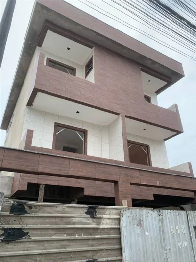 Casa com 41.7 m2 - Jardim Trevo - Praia Grande SP