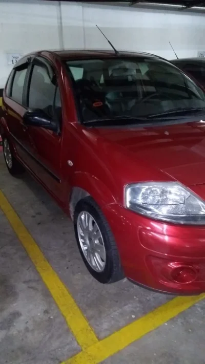 Citroën C3 Glx 1.4 8v (flex) 2011