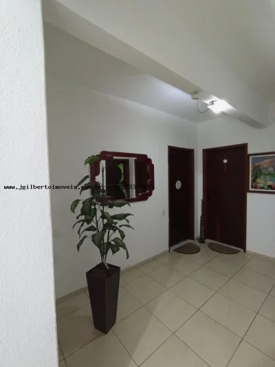 Apartamento para Venda em São Bernardo do Campo / SP no Bairro Santa Terezinha