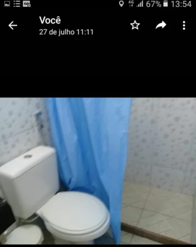 Vende-se uma Casa com Dois Dormitórios