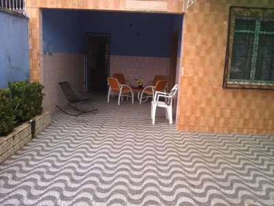 Casa com 4 Dormitórios 180 m2 por RS 5.000,00-mês - Praça 14 de Janeiro - Manaus-am