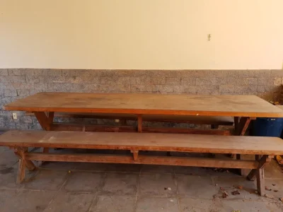 Mesa em Madeira
