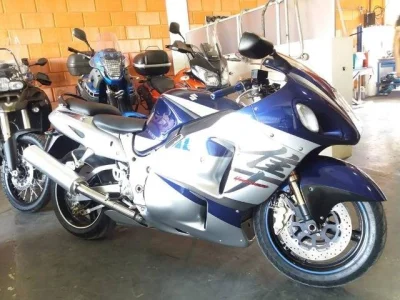 Suzuki Hayabusa GSX 1300-r
