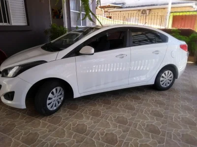 Hyundai Hb20s 1.6 Comfort Plus (aut) 2015