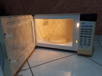 Vende SE Microondas