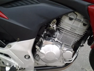 CB 300 R único Dono