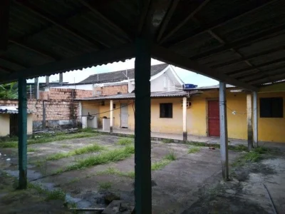Casa com 6 Dormitórios, 450 m2 - Venda por RS 475.000,00 ou Aluguel por RS 3.500,00-mês - Planalto -