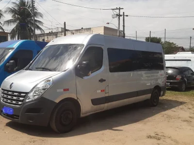 Master Passageiro Alongada em Bom Estado