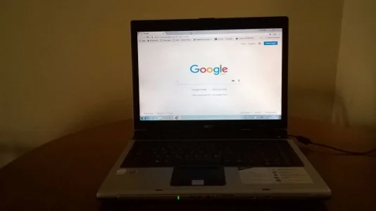 Laptop Acer Aspire 3660