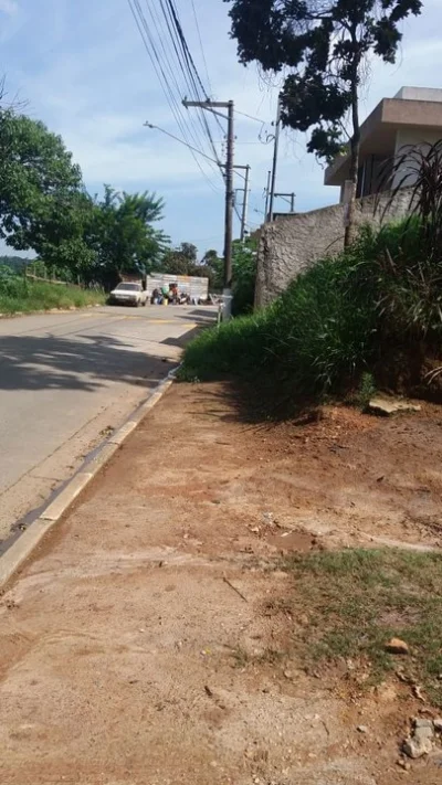 Lote com 131m2 na Cidade São Pedro
