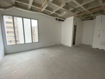 Conjunto Comercial na Rua Haddock Lobo 131 à Venda. São 4177