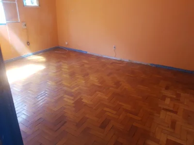 Vendo Casa em Santa Cruz RJ