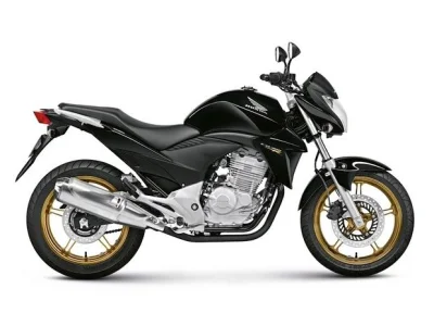 CB 300