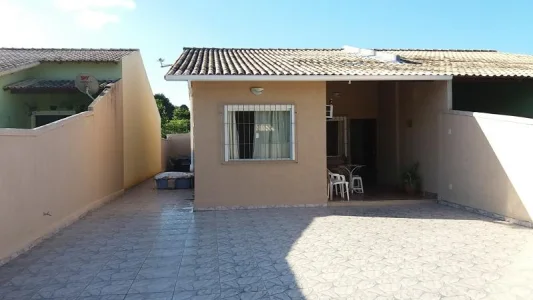 Casa com 3 Dorms em Maricá - Condado de Maricá por 240 Mil para Comprar