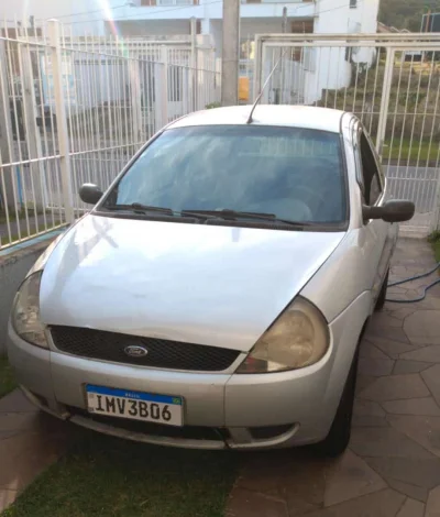 Vendo Ka Ano 2005. Mecânica Revisada