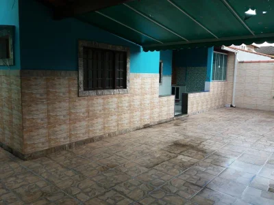 Casa com 2 Dorms em Maricá - Centro por 330 Mil à Venda