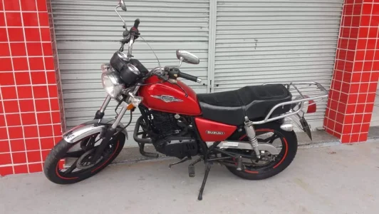 Suzuki Intruder 125 2016