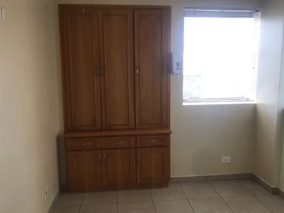 Alugo Sala Comercial em Santana