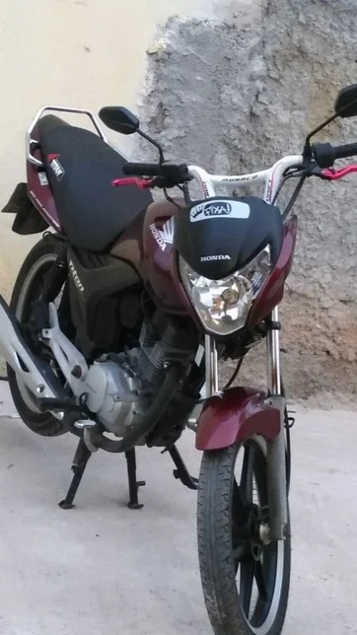 Vendo ou Troco por Twister 250