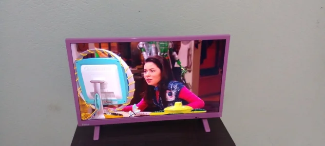 TV Philco Led 24' Ph24e30dr Hdmi/usb/p2 /conversor Digital/bivolt