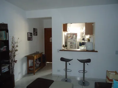 Apartamento na Est. dos Três Rios