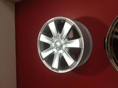 Roda Tsw 17" Nova