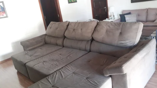 Sofá Retrátil e Reclinável