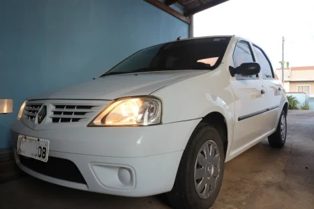 Renault Logan Expression 1.0 16v (flex) 2009