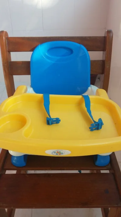 Vendo Cadeirinha para Alimentação Bebê. Pouco Tempo de Uso